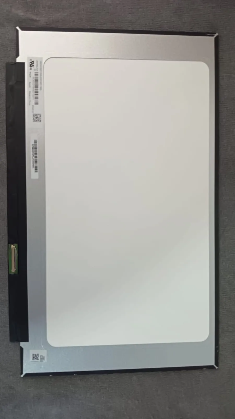 Pantalla 15,6" LM156LF2F - 40 pines sin orejas 144 Hz